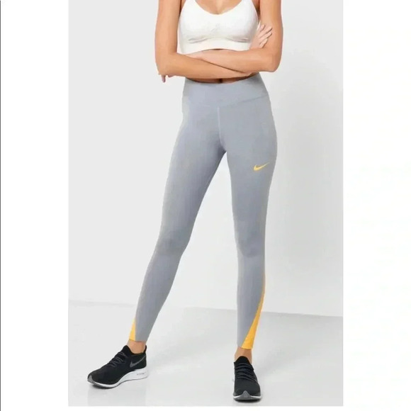Nike runway high waist tights - Picture 4 of 12